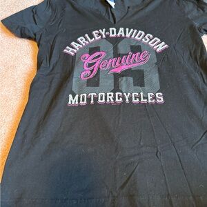 Harley-Davidson Black Tee with Pink and Gray Design